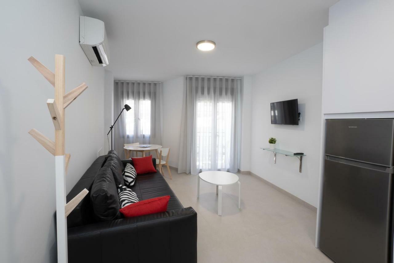 Apartamentos Mombasa 1 Planta 内尔哈 外观 照片