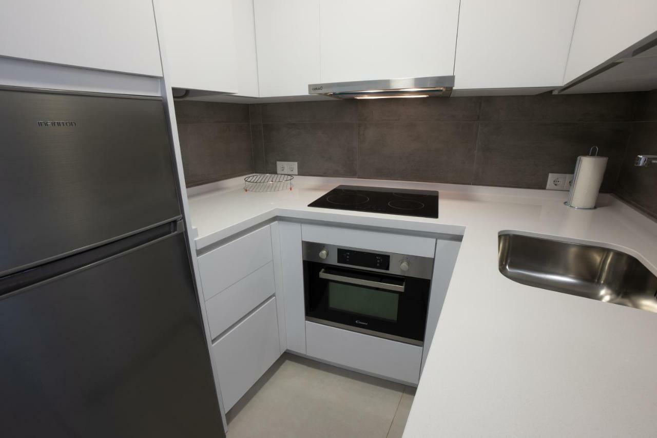 Apartamentos Mombasa 1 Planta 内尔哈 外观 照片