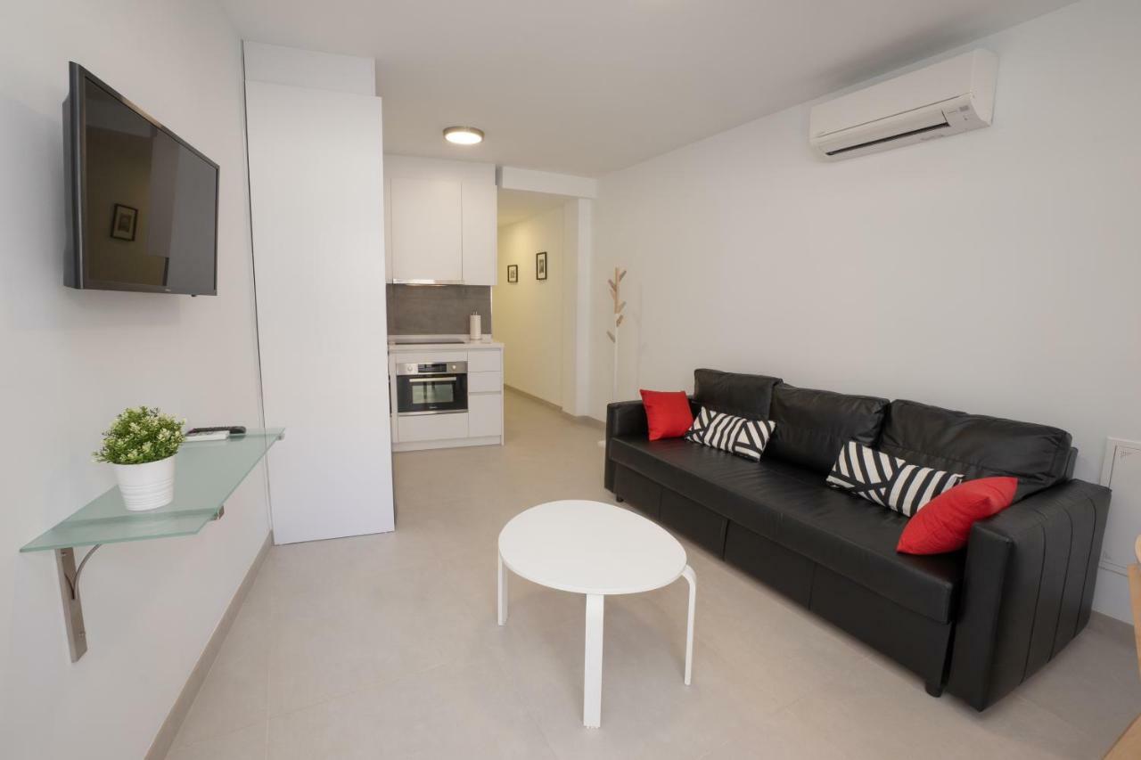 Apartamentos Mombasa 1 Planta 内尔哈 外观 照片