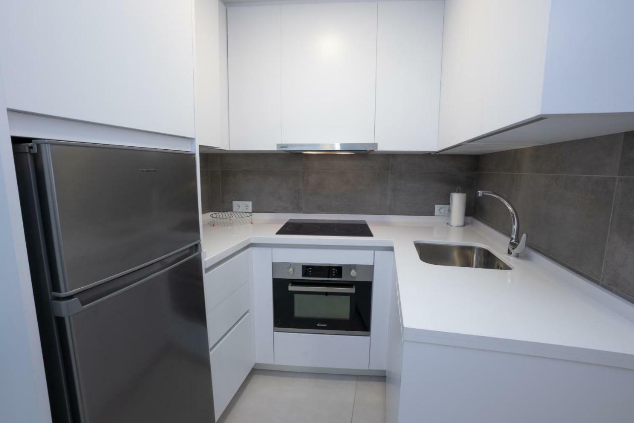 Apartamentos Mombasa 1 Planta 内尔哈 外观 照片
